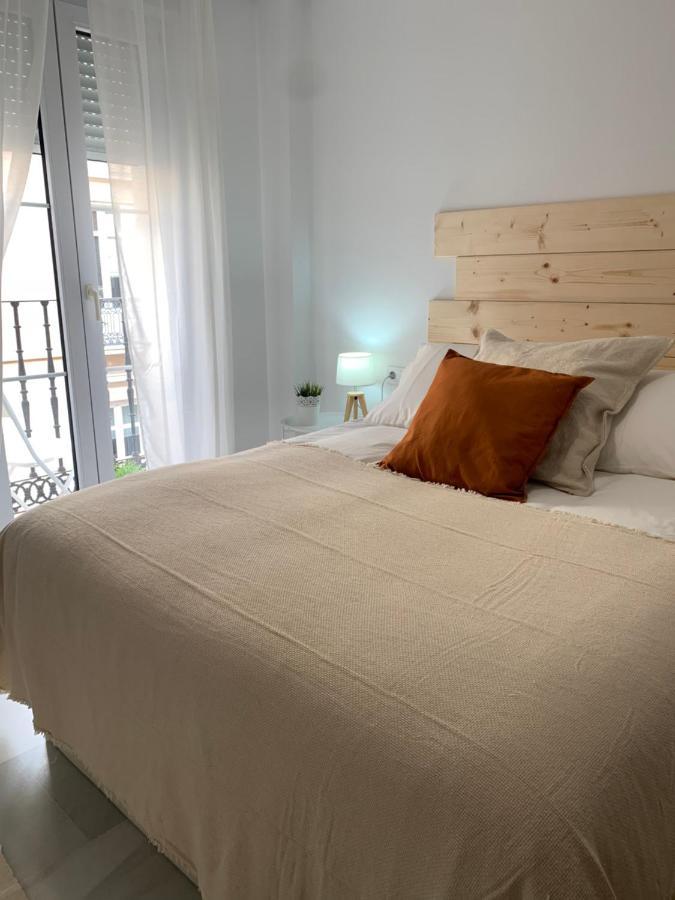 Homely Málaga Larios Exterior foto