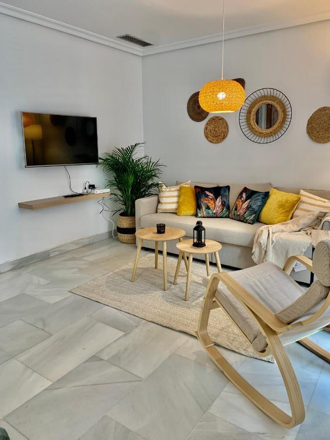 Homely Málaga Larios Exterior foto